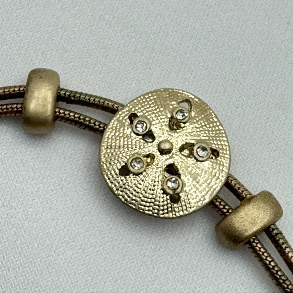 Tommy Bahama Sand Dollar Bracelet Gold Tone Adjustable Resort Timeless